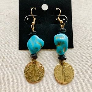 Turquoise stone Earring